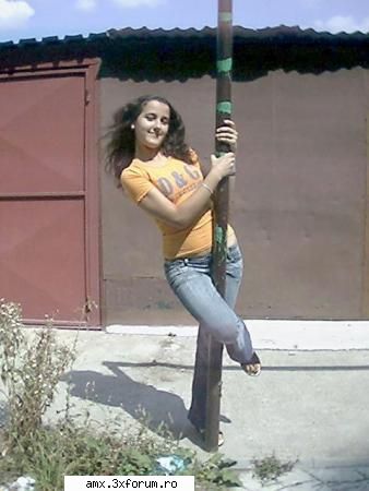 Fete - id fetei este nebunika_ta are 15 ani,ochi verzi - PictureS